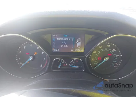 2014 Ford Focus Se z USA, uszkodzony, nr VIN 1FADP3F29EL297854